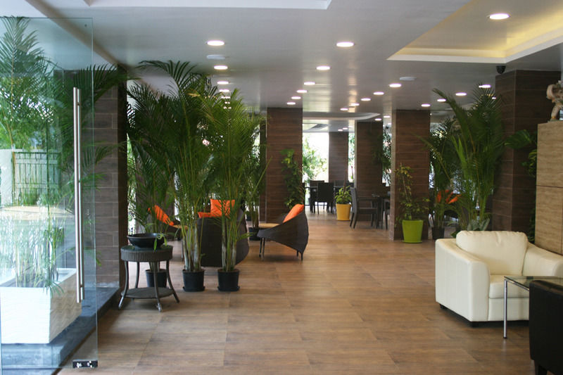 Corporate Stay Pune Esterno foto